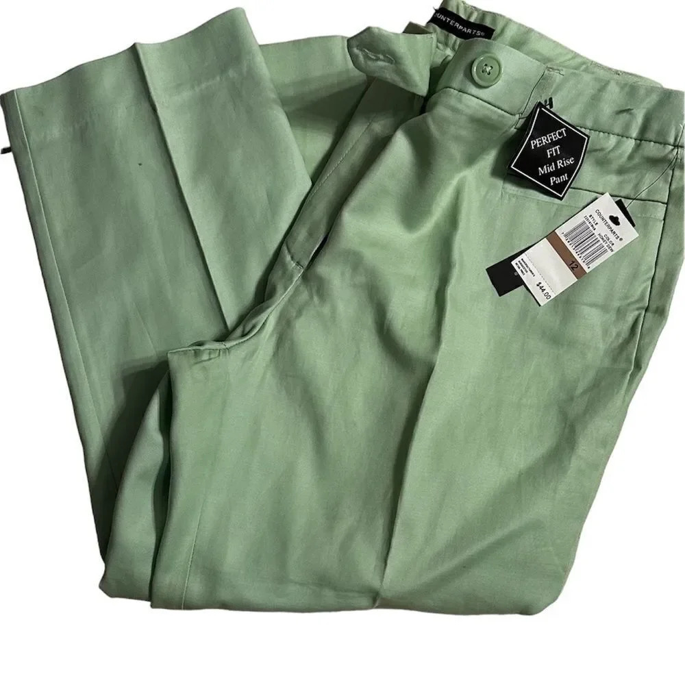 Counterparts NWT size 12 mid rise pant color honeydew